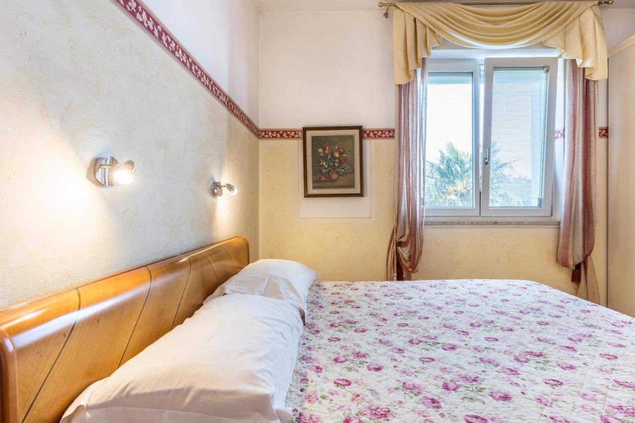 Casa Zanoni Apartment Arco Bagian luar foto